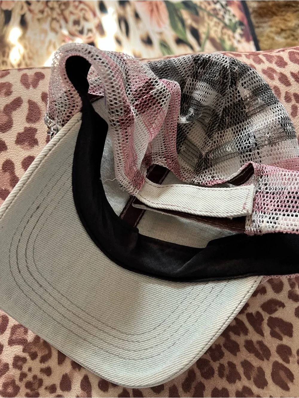 Rhinestone Mesh Cap in Light Gray